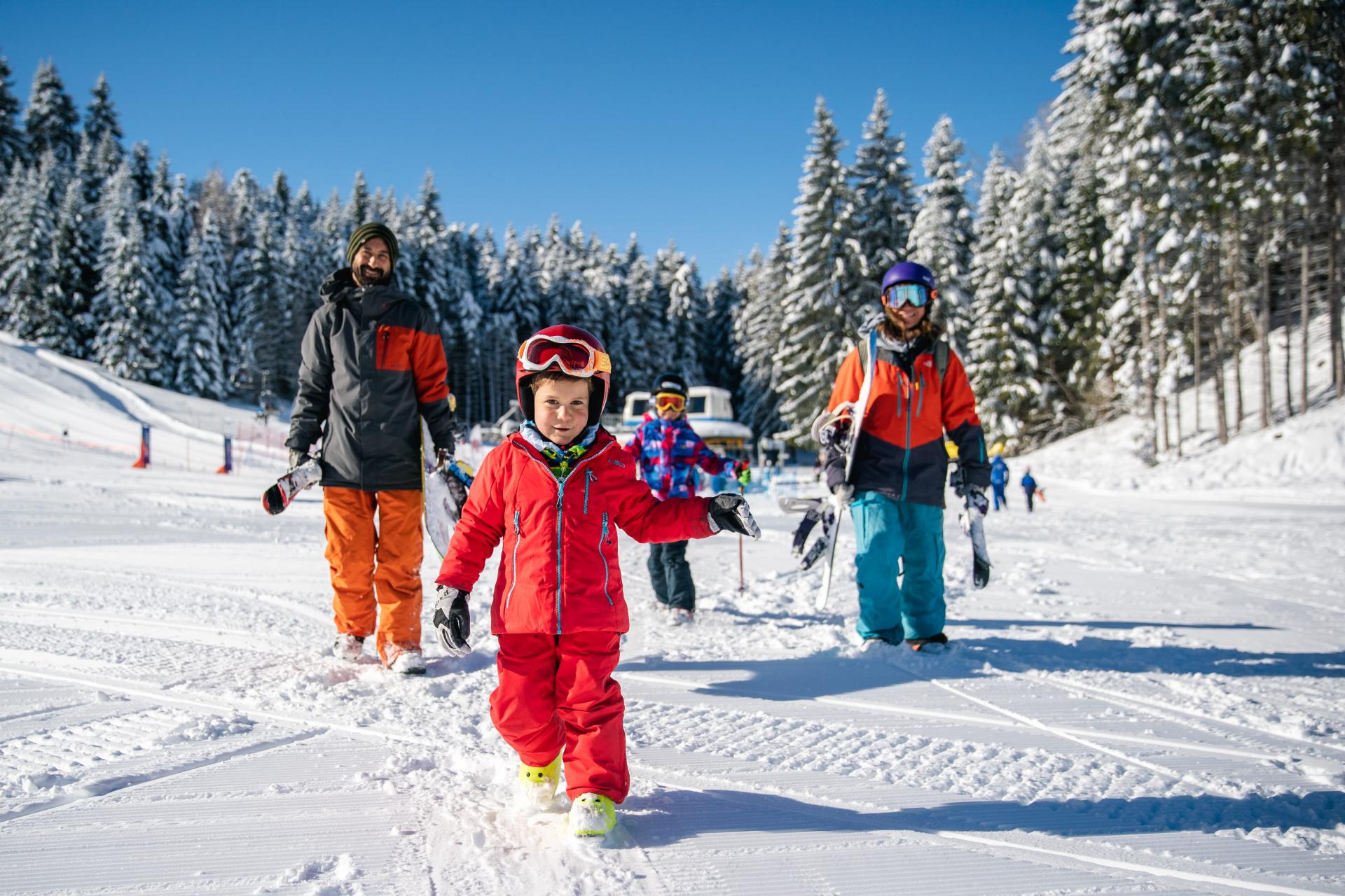 Family_snowboard_inverno_2020.ph._Oliver_Astrologo_7.jpg